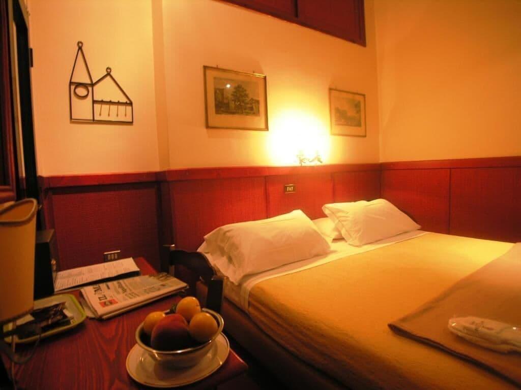 Hotel Toledo Naples Luaran gambar