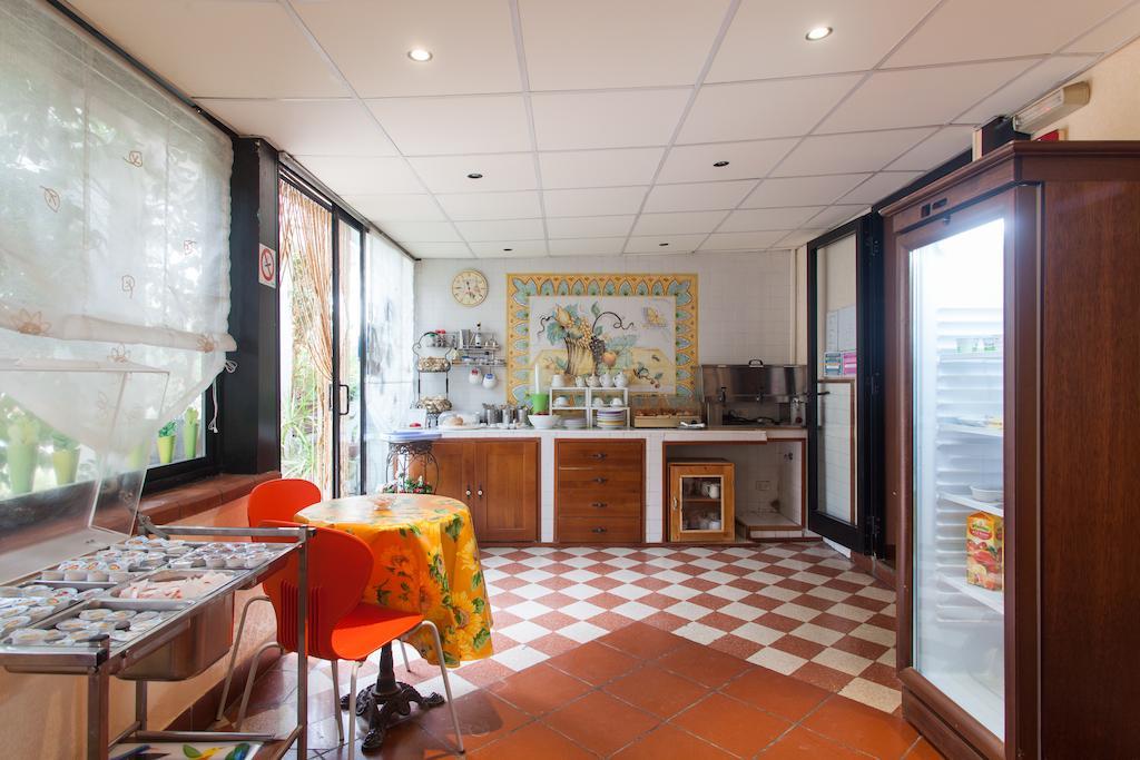 Hotel Toledo Naples Luaran gambar